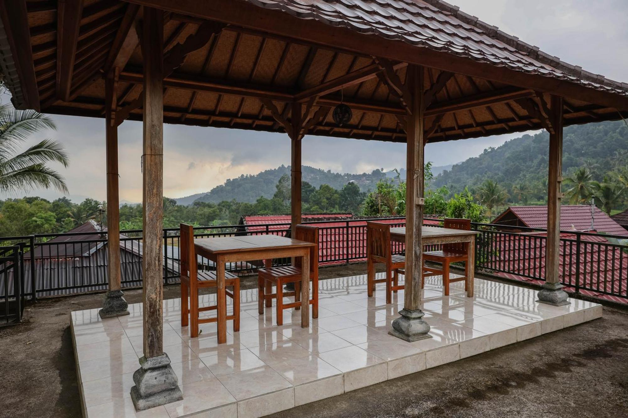 The Kori Homestay Munduk Eksteriør billede